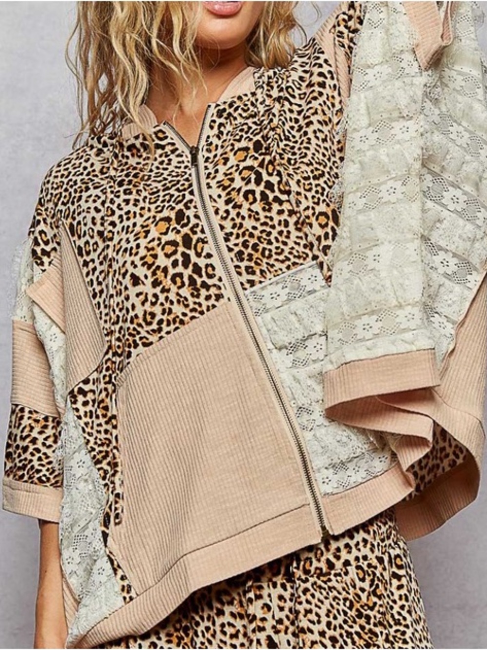 NEW🤎POL 3/4 Sleeve Lace Detail Leopard Hoodie Small Oversized